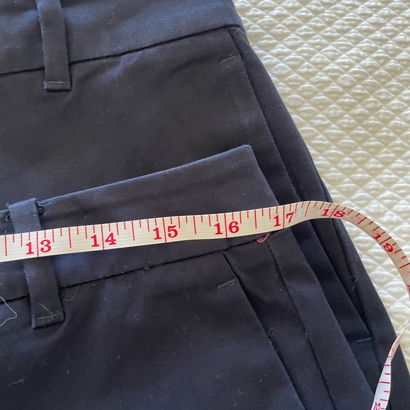 2 pair Ann Taylor navy shorts - Picture 2 of 6
